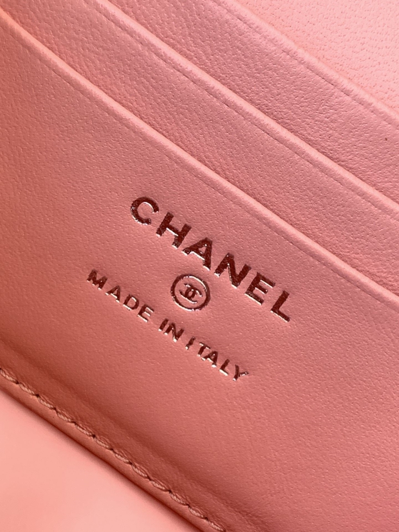 Ch**el cosmetic bags